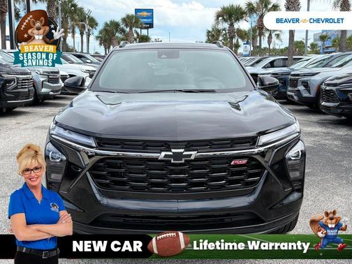 Mosaic Black Metallic 2026 Chevrolet Trax FWD 2RS