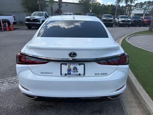 Ultra White 2022 Lexus ES 350 F Sport