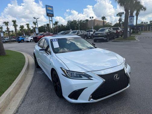 Ultra White 2022 Lexus ES 350 F Sport