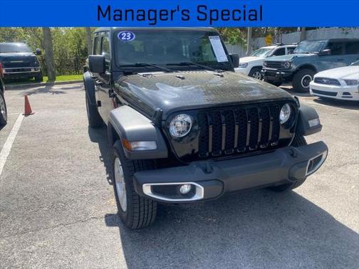 2023 Jeep Gladiator Sport S