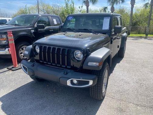 2023 Jeep Gladiator Sport S