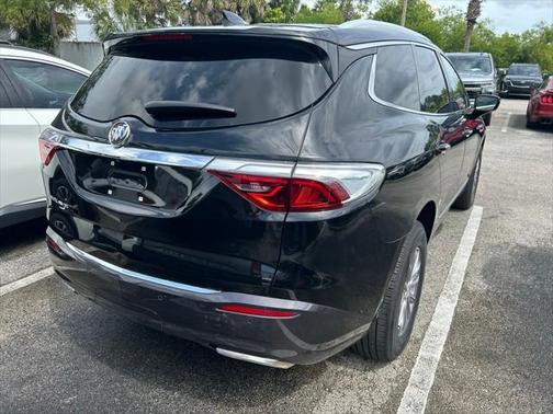 2022 Buick Enclave FWD Essence