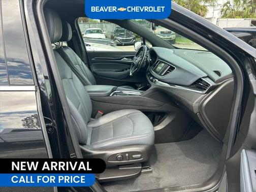 2022 Buick Enclave FWD Essence