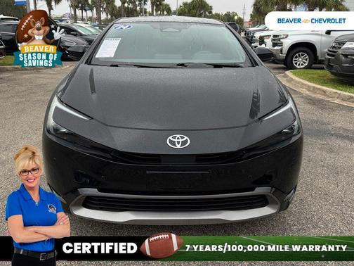 2024 Toyota Prius LE