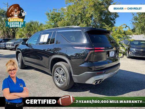 2025 Chevrolet Traverse LT