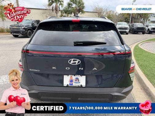 2025 Hyundai KONA SEL