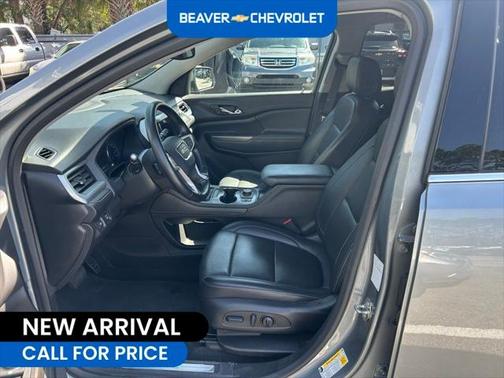 2023 GMC Acadia FWD SLT