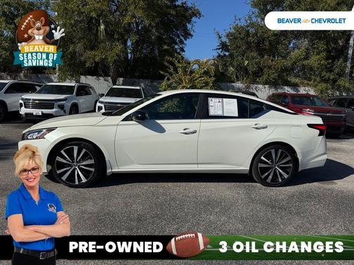 2021 Nissan Altima SR FWD