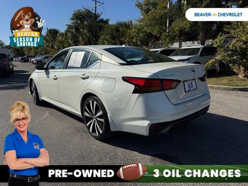 2021 Nissan Altima SR FWD