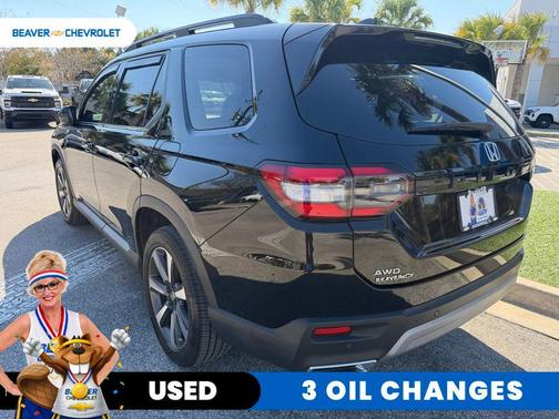 2023 Honda Pilot AWD Elite