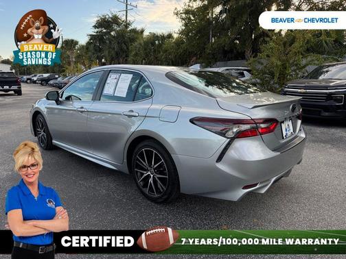 2023 Toyota Camry SE