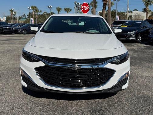2025 Chevrolet Malibu FWD RS