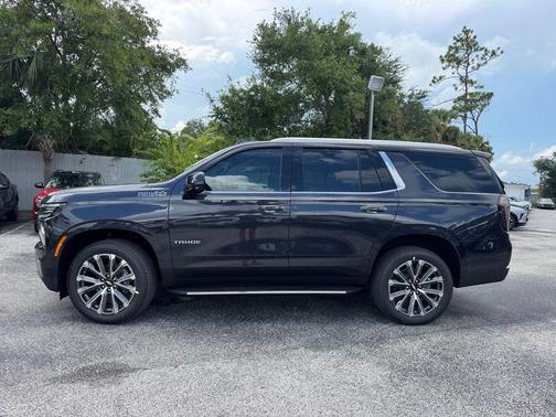 2025 Chevrolet Tahoe 2WD High Country