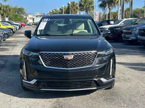 Stellar Black Metallic 2023 Cadillac XT6 Premium Luxury FWD