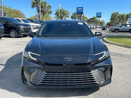 2025 Toyota Camry XLE