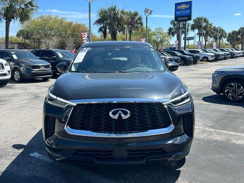 2022 INFINITI QX60 Pure