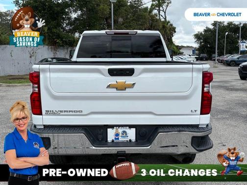 Summit White 2022 Chevrolet Silverado 2500 LT