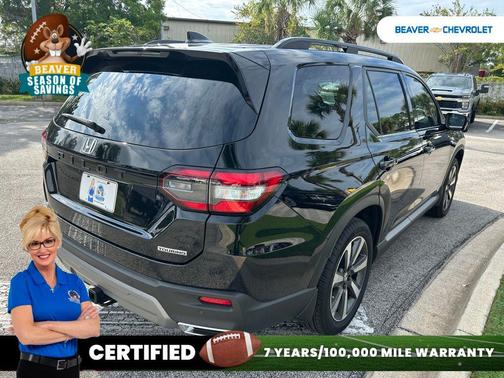 2025 Honda Pilot Touring 8-Passenger