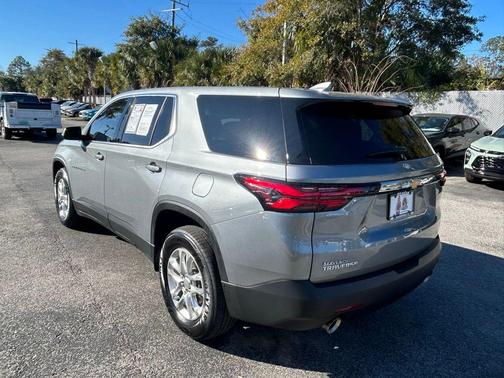 2023 Chevrolet Traverse LS