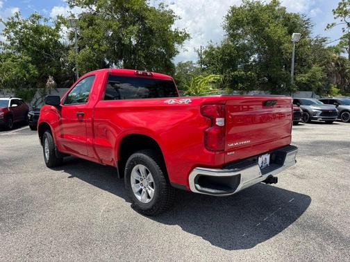 2025 Chevrolet Silverado 1500 WT