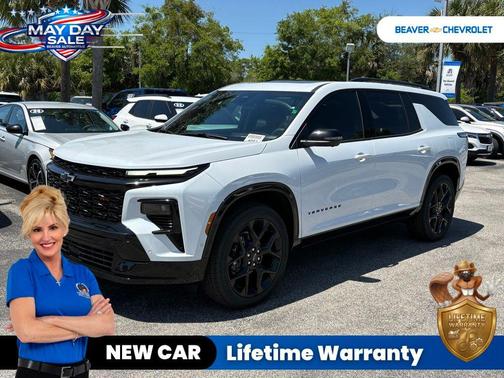 Polar White 2026 Chevrolet Traverse RS