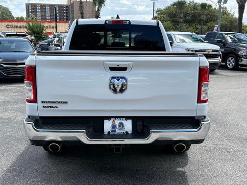 Bright White Clearcoat 2022 RAM 1500 Big Horn/Lone Star