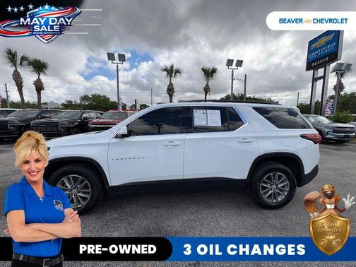 Summit White 2023 Chevrolet Traverse LT Cloth