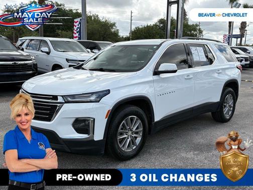 Summit White 2023 Chevrolet Traverse LT Cloth