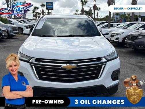 Summit White 2023 Chevrolet Traverse LT Cloth