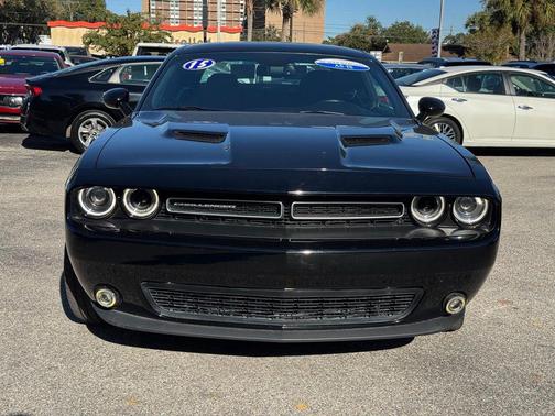 2015 Dodge Challenger SXT