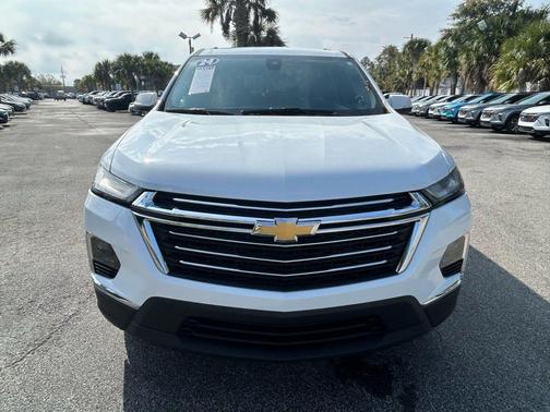 2024 Chevrolet Traverse LT Cloth
