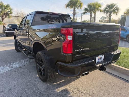 2025 Chevrolet Silverado 1500 LT Trail Boss