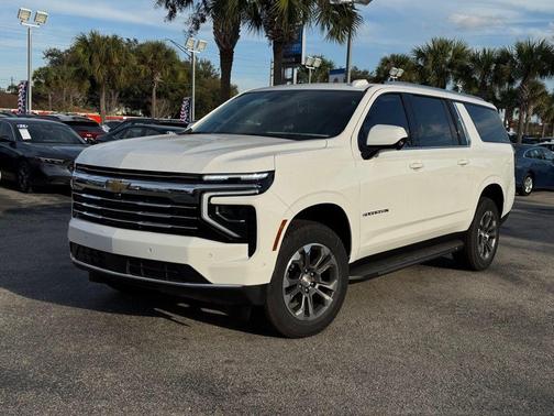 2026 Chevrolet Suburban LT