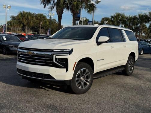 2026 Chevrolet Suburban LT