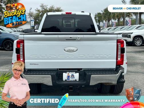 Oxford White 2024 Ford F-350 Lariat