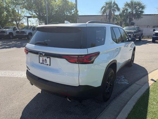 Summit White 2023 Chevrolet Traverse LS