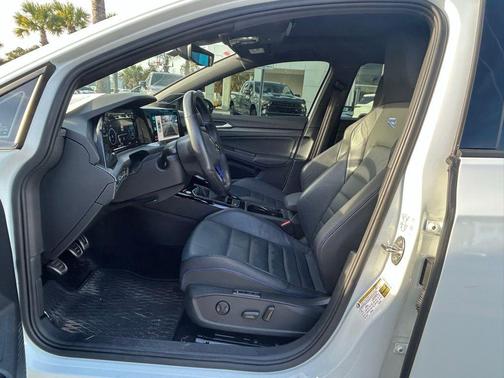 2023 Volkswagen Golf R 2.0T Manual
