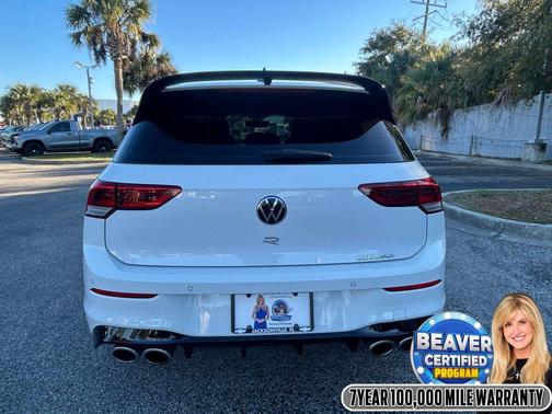 2023 Volkswagen Golf R 2.0T Manual