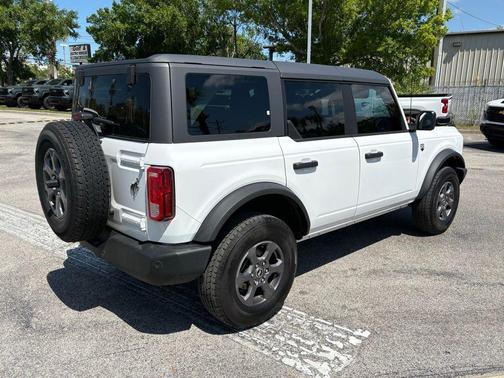 Oxford White 2025 Ford Bronco Big Bend