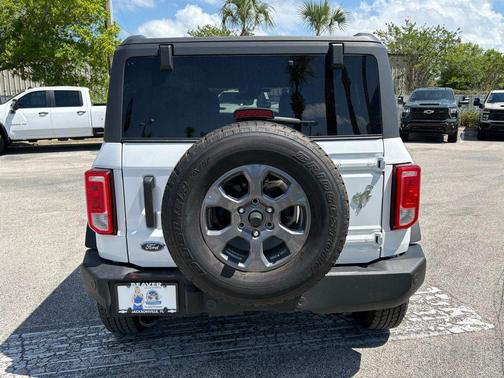 Oxford White 2025 Ford Bronco Big Bend