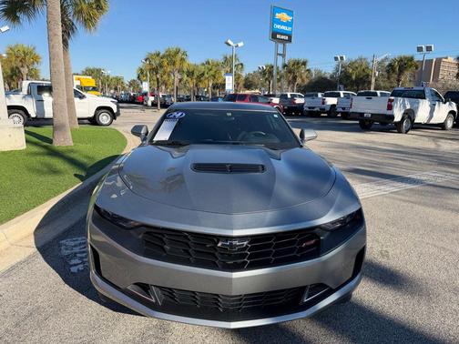 2024 Chevrolet Camaro RWD Coupe LT1