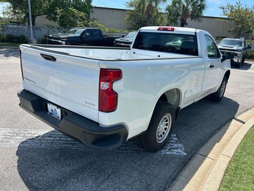 2025 Chevrolet Silverado 1500 WT