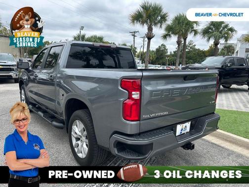 2022 Chevrolet Silverado 1500 Custom