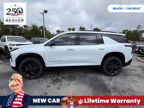 Polar White 2026 Chevrolet Traverse RS