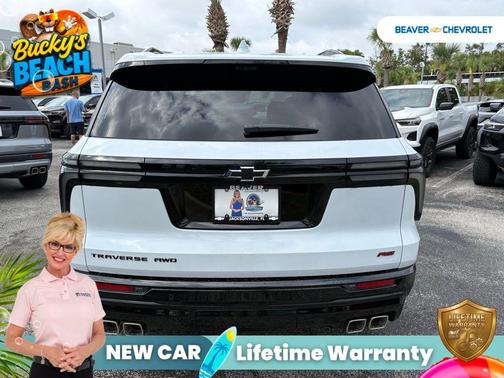 Polar White 2026 Chevrolet Traverse RS
