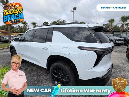 Polar White 2026 Chevrolet Traverse RS