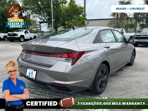 2021 Hyundai ELANTRA SEL