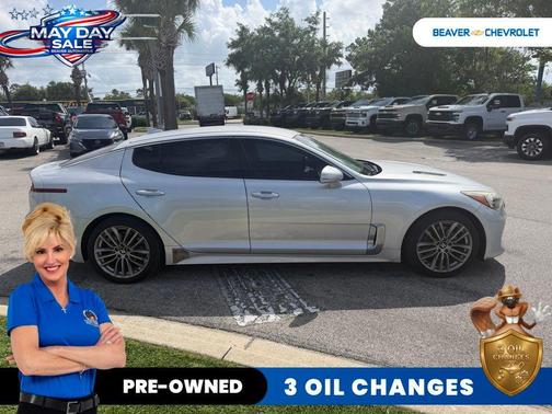 Silky Silver 2018 Kia Stinger Base