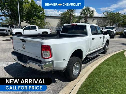 2024 RAM 3500 Big Horn Crew Cab 4x4 8' Box