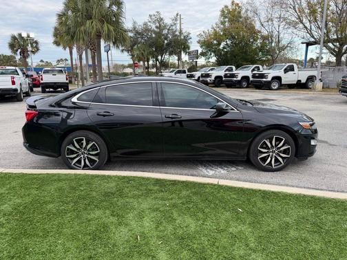 2021 Chevrolet Malibu FWD RS